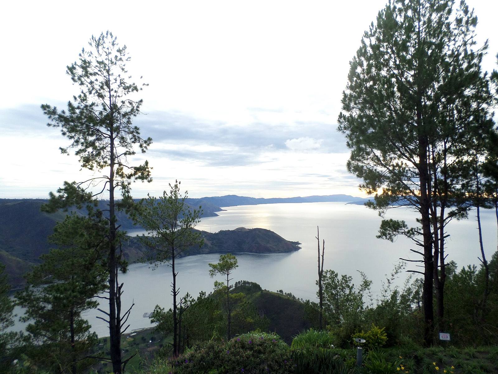 Open Trip Danau Toba & Samosir 3D2N